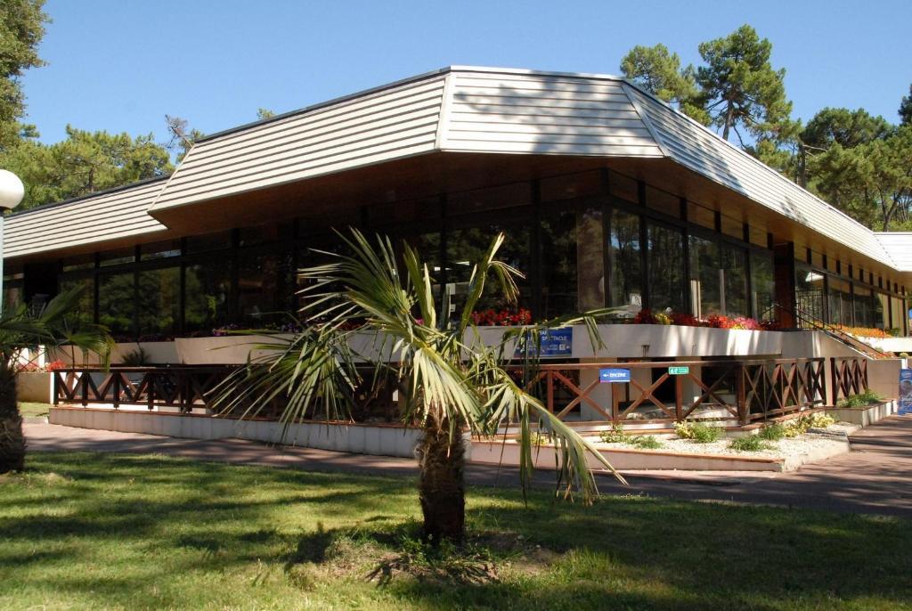 Camping Ocean Vacances Saint-Georges-de-Didonne ภายนอก รูปภาพ